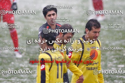 766217, Isfahan,Fooladshahr, Iran, لیگ برتر فوتبال ایران، Persian Gulf Cup، Week 17، First Leg، Sepahan 2 v 1 Persepolis on 2009/11/28 at Foolad Shahr Stadium