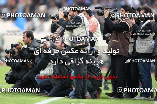 765776, Tehran, Iran, لیگ برتر فوتبال ایران، Persian Gulf Cup، Week 23، Second Leg، Esteghlal 2 v 2 Tractor Sazi on 2010/01/15 at Azadi Stadium