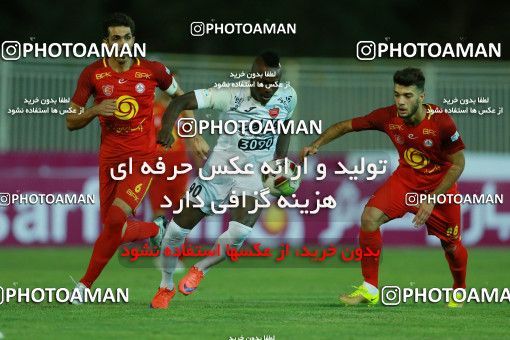 780959, Tehran, [*parameter:4*], Iran Pro League، Persian Gulf Cup، 2017-18 season، First Leg، Week 3، Naft Tehran ۰ v 3 Persepolis on 2017/08/10 at Takhti Stadium