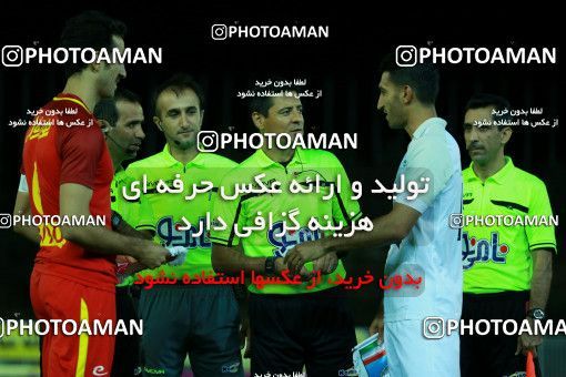 784075, Tehran, [*parameter:4*], Iran Pro League، Persian Gulf Cup، 2017-18 season، First Leg، Week 3، Naft Tehran ۰ v 3 Persepolis on 2017/08/10 at Takhti Stadium