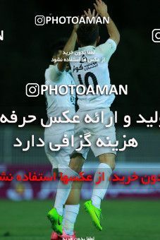 783808, Tehran, [*parameter:4*], Iran Pro League، Persian Gulf Cup، 2017-18 season، First Leg، Week 3، Naft Tehran ۰ v 3 Persepolis on 2017/08/10 at Takhti Stadium