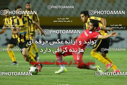 786082, Isfahan, [*parameter:4*], Iran Pro League، Persian Gulf Cup، 2017-18 season، First Leg، Week 3، Sepahan ۱ v ۱ Pars Jonoubi Jam on 2017/08/11 at Naghsh-e Jahan Stadium