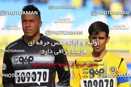 795542, Isfahan, [*parameter:4*], Iran Pro League، Persian Gulf Cup، 2016-17 season، Second Leg، Week 25، Sepahan 3 v ۱ Saipa on 2017/04/01 at Naghsh-e Jahan Stadium