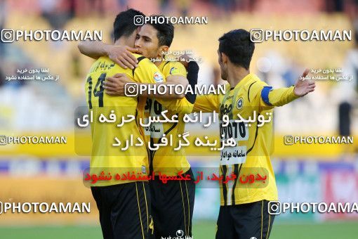 795774, Isfahan, [*parameter:4*], Iran Pro League، Persian Gulf Cup، 2016-17 season، Second Leg، Week 25، Sepahan 3 v ۱ Saipa on 2017/04/01 at Naghsh-e Jahan Stadium