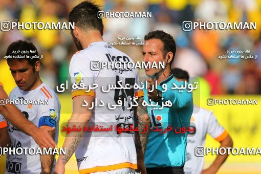 795847, Isfahan, [*parameter:4*], Iran Pro League، Persian Gulf Cup، 2016-17 season، Second Leg، Week 25، Sepahan 3 v ۱ Saipa on 2017/04/01 at Naghsh-e Jahan Stadium