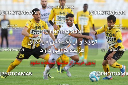 795674, Isfahan, [*parameter:4*], Iran Pro League، Persian Gulf Cup، 2016-17 season، Second Leg، Week 25، Sepahan 3 v ۱ Saipa on 2017/04/01 at Naghsh-e Jahan Stadium