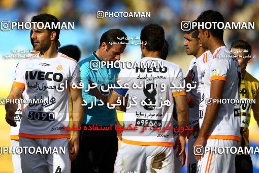 822586, Isfahan, [*parameter:4*], Iran Pro League، Persian Gulf Cup، 2016-17 season، Second Leg، Week 25، Sepahan 3 v ۱ Saipa on 2017/04/01 at Naghsh-e Jahan Stadium