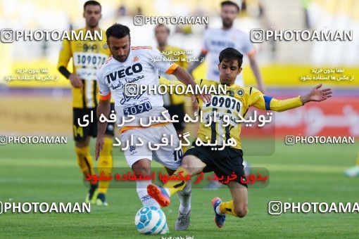 822548, Isfahan, [*parameter:4*], Iran Pro League، Persian Gulf Cup، 2016-17 season، Second Leg، Week 25، Sepahan 3 v ۱ Saipa on 2017/04/01 at Naghsh-e Jahan Stadium