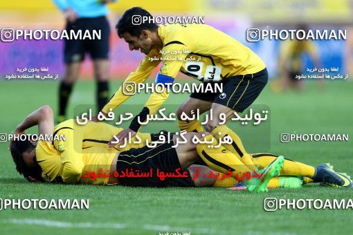 822456, Isfahan, [*parameter:4*], Iran Pro League، Persian Gulf Cup، 2016-17 season، Second Leg، Week 25، Sepahan 3 v ۱ Saipa on 2017/04/01 at Naghsh-e Jahan Stadium