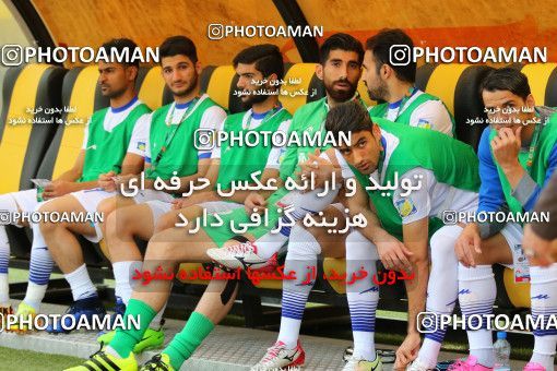 795112, Isfahan, [*parameter:4*], Iran Pro League، Persian Gulf Cup، 2016-17 season، Second Leg، Week 27، Sepahan ۱ v ۰ Gostaresh Foulad Tabriz on 2017/04/14 at Naghsh-e Jahan Stadium