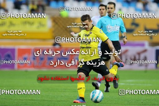 795076, Isfahan, [*parameter:4*], Iran Pro League، Persian Gulf Cup، 2016-17 season، Second Leg، Week 27، Sepahan ۱ v ۰ Gostaresh Foulad Tabriz on 2017/04/14 at Naghsh-e Jahan Stadium