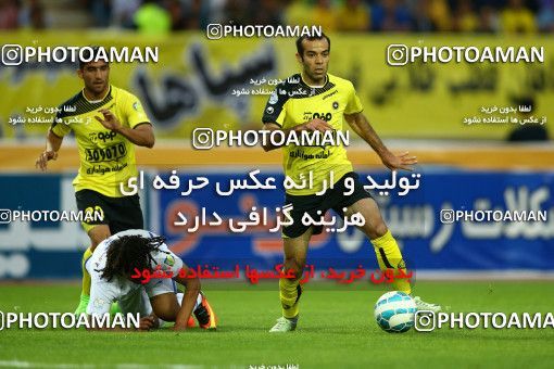 821844, Isfahan, [*parameter:4*], Iran Pro League، Persian Gulf Cup، 2016-17 season، Second Leg، Week 27، Sepahan ۱ v ۰ Gostaresh Foulad Tabriz on 2017/04/14 at Naghsh-e Jahan Stadium