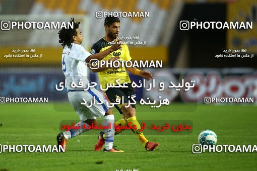 821590, Isfahan, [*parameter:4*], Iran Pro League، Persian Gulf Cup، 2016-17 season، Second Leg، Week 27، Sepahan ۱ v ۰ Gostaresh Foulad Tabriz on 2017/04/14 at Naghsh-e Jahan Stadium