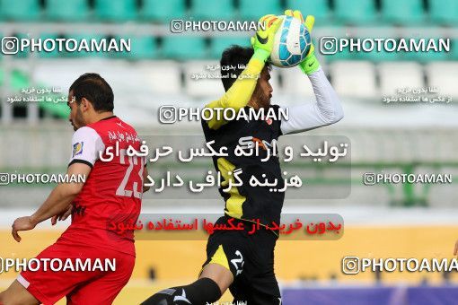 820647, Isfahan,Fooladshahr, [*parameter:4*], Iran Pro League، Persian Gulf Cup، 2016-17 season، Second Leg، Week 30، Zob Ahan Esfahan 2 v ۰ Padideh Mashhad on 2017/05/04 at Foolad Shahr Stadium