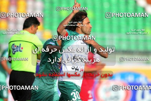 820589, Isfahan,Fooladshahr, [*parameter:4*], Iran Pro League، Persian Gulf Cup، 2016-17 season، Second Leg، Week 30، Zob Ahan Esfahan 2 v ۰ Padideh Mashhad on 2017/05/04 at Foolad Shahr Stadium