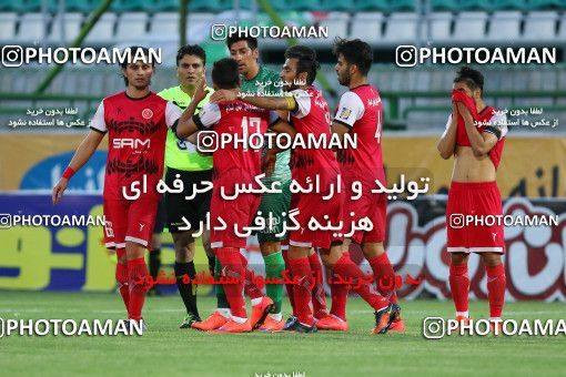 820571, Isfahan,Fooladshahr, [*parameter:4*], Iran Pro League، Persian Gulf Cup، 2016-17 season، Second Leg، Week 30، Zob Ahan Esfahan 2 v ۰ Padideh Mashhad on 2017/05/04 at Foolad Shahr Stadium