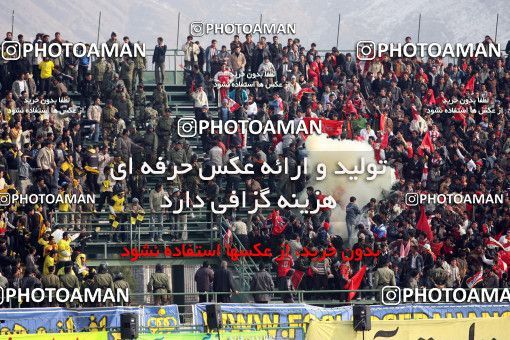 798584, Isfahan,Fooladshahr, Iran, Iran Pro League، Persian Gulf Cup، 2007-08 season، First Leg، Week 17، Sepahan 2 v ۱ Persepolis on 2007/12/31 at Foolad Shahr Stadium