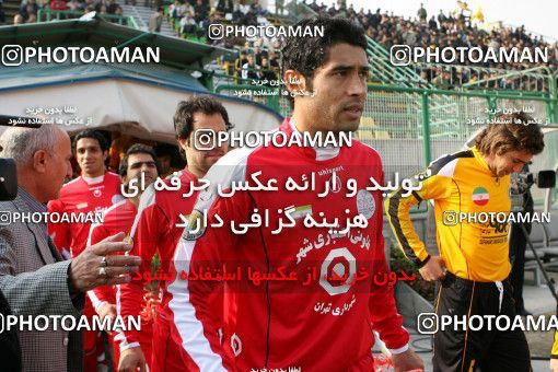 798667, Isfahan,Fooladshahr, Iran, Iran Pro League، Persian Gulf Cup، 2007-08 season، First Leg، Week 17، Sepahan 2 v ۱ Persepolis on 2007/12/31 at Foolad Shahr Stadium