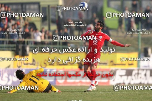 798574, Isfahan,Fooladshahr, Iran, Iran Pro League، Persian Gulf Cup، 2007-08 season، First Leg، Week 17، Sepahan 2 v ۱ Persepolis on 2007/12/31 at Foolad Shahr Stadium