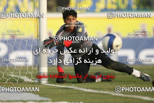 798639, Isfahan,Fooladshahr, Iran, Iran Pro League، Persian Gulf Cup، 2007-08 season، First Leg، Week 17، Sepahan 2 v ۱ Persepolis on 2007/12/31 at Foolad Shahr Stadium