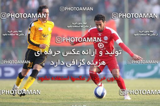 798685, Isfahan,Fooladshahr, Iran, Iran Pro League، Persian Gulf Cup، 2007-08 season، First Leg، Week 17، Sepahan 2 v ۱ Persepolis on 2007/12/31 at Foolad Shahr Stadium