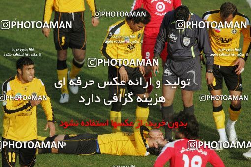 799040, Isfahan,Fooladshahr, Iran, Iran Pro League، Persian Gulf Cup، 2007-08 season، First Leg، Week 17، Sepahan 2 v ۱ Persepolis on 2007/12/31 at Foolad Shahr Stadium