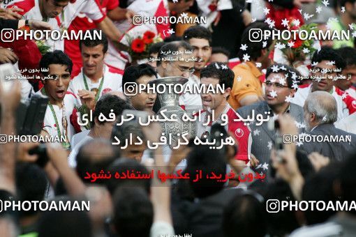 799364, Tehran, [*parameter:4*], لیگ برتر فوتبال ایران، Persian Gulf Cup، Week 34، Second Leg، Persepolis 2 v 1 Sepahan on 2008/05/17 at Azadi Stadium