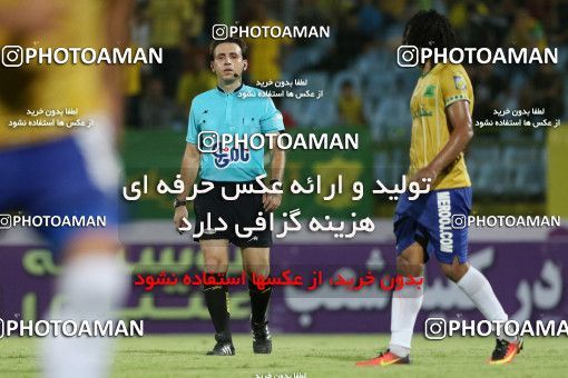 804016, Abadan, [*parameter:4*], Iran Pro League، Persian Gulf Cup، 2017-18 season، First Leg، Week 5، Sanat Naft Abadan 2 v 2 Zob Ahan Esfahan on 2017/08/22 at Takhti Stadium Abadan