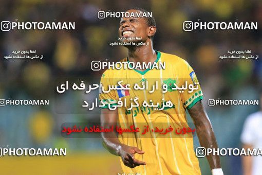 806168, Abadan, [*parameter:4*], Iran Pro League، Persian Gulf Cup، 2017-18 season، First Leg، Week 5، Sanat Naft Abadan 2 v 2 Zob Ahan Esfahan on 2017/08/22 at Takhti Stadium Abadan