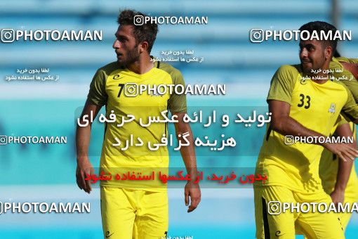 848768, Tehran, , جام حذفی فوتبال ایران, 1/16 stage, Khorramshahr Cup, Rah Ahan 1 v 2 Khooneh be Khooneh on 2017/09/09 at Ekbatan Stadium