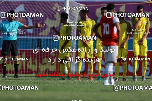 848758, Tehran, , جام حذفی فوتبال ایران, 1/16 stage, Khorramshahr Cup, Rah Ahan 1 v 2 Khooneh be Khooneh on 2017/09/09 at Ekbatan Stadium