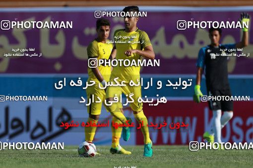 848496, Tehran, , Iranian Hazfi Cup, 1.16 round, Khorramshahr Cup, Rah Ahan ۱ v 2 Khooneh be Khooneh on 2017/09/09 at Ekbatan Stadium