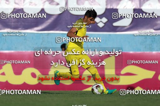 848494, Tehran, , Iranian Hazfi Cup, 1.16 round, Khorramshahr Cup, Rah Ahan ۱ v 2 Khooneh be Khooneh on 2017/09/09 at Ekbatan Stadium