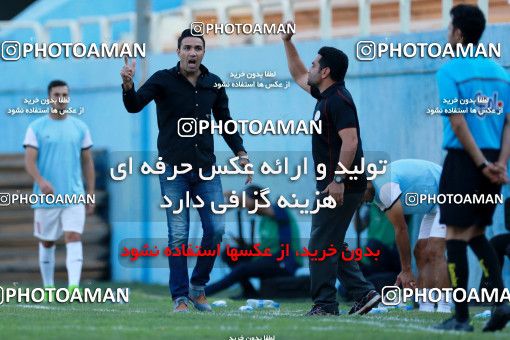 848894, Tehran, , جام حذفی فوتبال ایران, 1/16 stage, Khorramshahr Cup, Rah Ahan 1 v 2 Khooneh be Khooneh on 2017/09/09 at Ekbatan Stadium