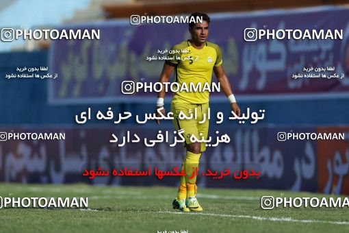 820279, Tehran, , جام حذفی فوتبال ایران, 1/16 stage, Khorramshahr Cup, Rah Ahan 1 v 2 Khooneh be Khooneh on 2017/09/09 at Ekbatan Stadium