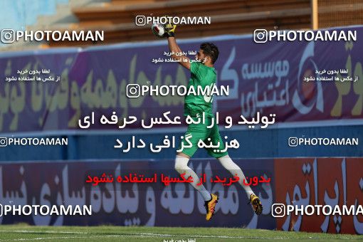 820221, Tehran, , جام حذفی فوتبال ایران, 1/16 stage, Khorramshahr Cup, Rah Ahan 1 v 2 Khooneh be Khooneh on 2017/09/09 at Ekbatan Stadium