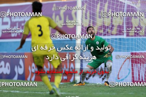 820266, Tehran, , جام حذفی فوتبال ایران, 1/16 stage, Khorramshahr Cup, Rah Ahan 1 v 2 Khooneh be Khooneh on 2017/09/09 at Ekbatan Stadium