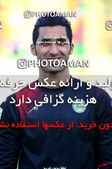 824124, Isfahan,Fooladshahr, [*parameter:4*], لیگ برتر فوتبال ایران، Persian Gulf Cup، Week 24، Second Leg، Zob Ahan Esfahan 1 v 1 Naft Tehran on 2017/03/09 at Foolad Shahr Stadium