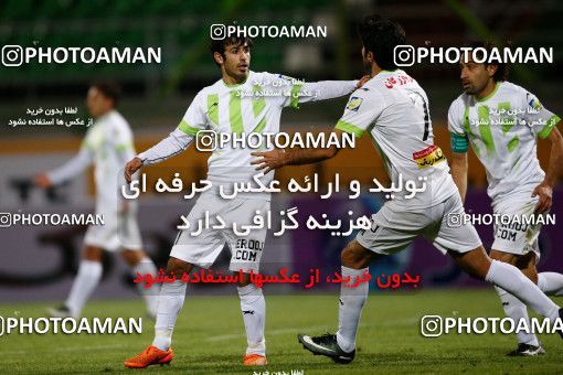 824222, Isfahan,Fooladshahr, [*parameter:4*], Iran Pro League، Persian Gulf Cup، 2016-17 season، Second Leg، Week 24، Zob Ahan Esfahan ۱ v ۱ Naft Tehran on 2017/03/09 at Foolad Shahr Stadium