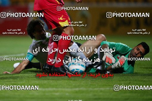 824244, Isfahan,Fooladshahr, [*parameter:4*], Iran Pro League، Persian Gulf Cup، 2016-17 season، Second Leg، Week 24، Zob Ahan Esfahan ۱ v ۱ Naft Tehran on 2017/03/09 at Foolad Shahr Stadium