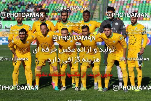 823912, Isfahan,Fooladshahr, [*parameter:4*], Iran Pro League، Persian Gulf Cup، 2016-17 season، Second Leg، Week 28، Zob Ahan Esfahan 2 v ۱ Mashin Sazi Tabriz on 2017/04/20 at Foolad Shahr Stadium