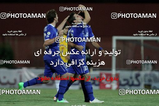 825302, Abadan, [*parameter:4*], لیگ برتر فوتبال ایران، Persian Gulf Cup، Week 10، First Leg، Sanat Naft Abadan 1 v 2 Esteghlal on 2012/09/26 at Takhti Stadium Abadan