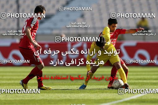 838615, Tehran, [*parameter:4*], Iran Pro League، Persian Gulf Cup، 2012-13 season، Second Leg، Week 25، Naft Tehran ۱ v ۱ Persepolis on 2013/02/09 at Azadi Stadium