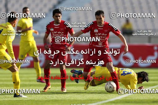 838735, Tehran, [*parameter:4*], Iran Pro League، Persian Gulf Cup، 2012-13 season، Second Leg، Week 25، Naft Tehran ۱ v ۱ Persepolis on 2013/02/09 at Azadi Stadium