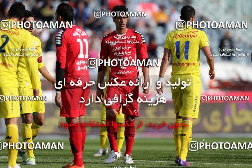 838559, Tehran, [*parameter:4*], Iran Pro League، Persian Gulf Cup، 2012-13 season، Second Leg، Week 25، Naft Tehran ۱ v ۱ Persepolis on 2013/02/09 at Azadi Stadium