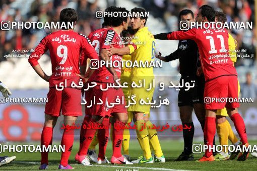 838698, Tehran, [*parameter:4*], Iran Pro League، Persian Gulf Cup، 2012-13 season، Second Leg، Week 25، Naft Tehran ۱ v ۱ Persepolis on 2013/02/09 at Azadi Stadium