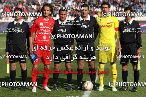 838868, Tehran, [*parameter:4*], Iran Pro League، Persian Gulf Cup، 2012-13 season، Second Leg، Week 25، Naft Tehran ۱ v ۱ Persepolis on 2013/02/09 at Azadi Stadium