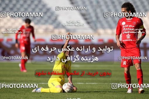 838939, Tehran, [*parameter:4*], Iran Pro League، Persian Gulf Cup، 2012-13 season، Second Leg، Week 25، Naft Tehran ۱ v ۱ Persepolis on 2013/02/09 at Azadi Stadium