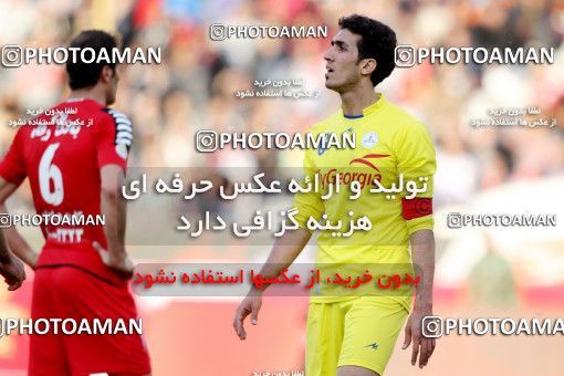 838919, Tehran, [*parameter:4*], Iran Pro League، Persian Gulf Cup، 2012-13 season، Second Leg، Week 25، Naft Tehran ۱ v ۱ Persepolis on 2013/02/09 at Azadi Stadium