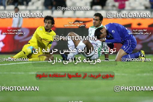 843483, Tehran, [*parameter:4*], لیگ برتر فوتبال ایران، Persian Gulf Cup، Week 13، First Leg، Esteghlal 2 v 1 Naft Tehran on 2012/10/25 at Azadi Stadium